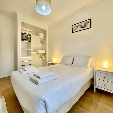 Cozy In The Southbank Of Lisbon, Feijo 아파트 *