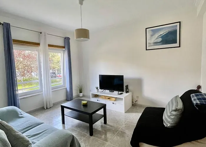 Cozy In The Southbank Of Lisbon, Feijo Apartamento